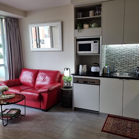 Pleasant City Stay On Collins Melbourne Exteriör bild